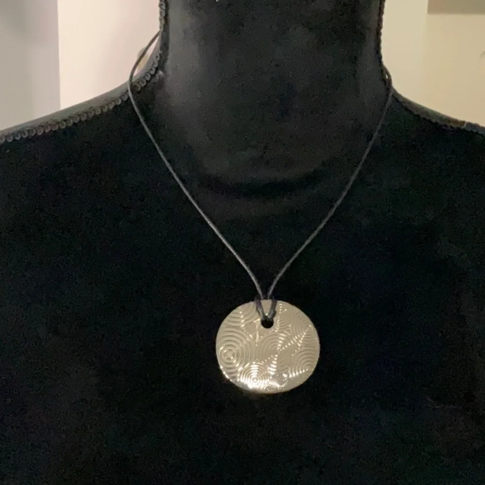 Lia Sophia Silver and Black Statement Necklace - Picture 10 of 11